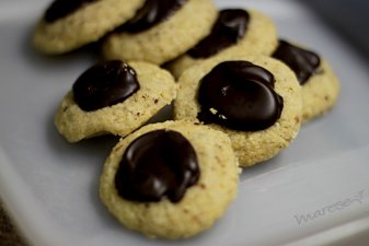 Cookies με σοκολάτα και ξηρούς καρπούς